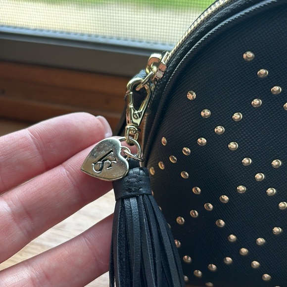 COPY - Victoria’s secret zip up makeup bag - Picture 3 of 8